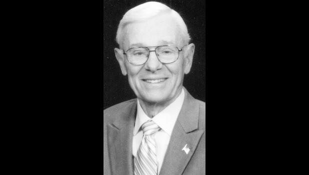 Forrest Wallisch 1935-2017